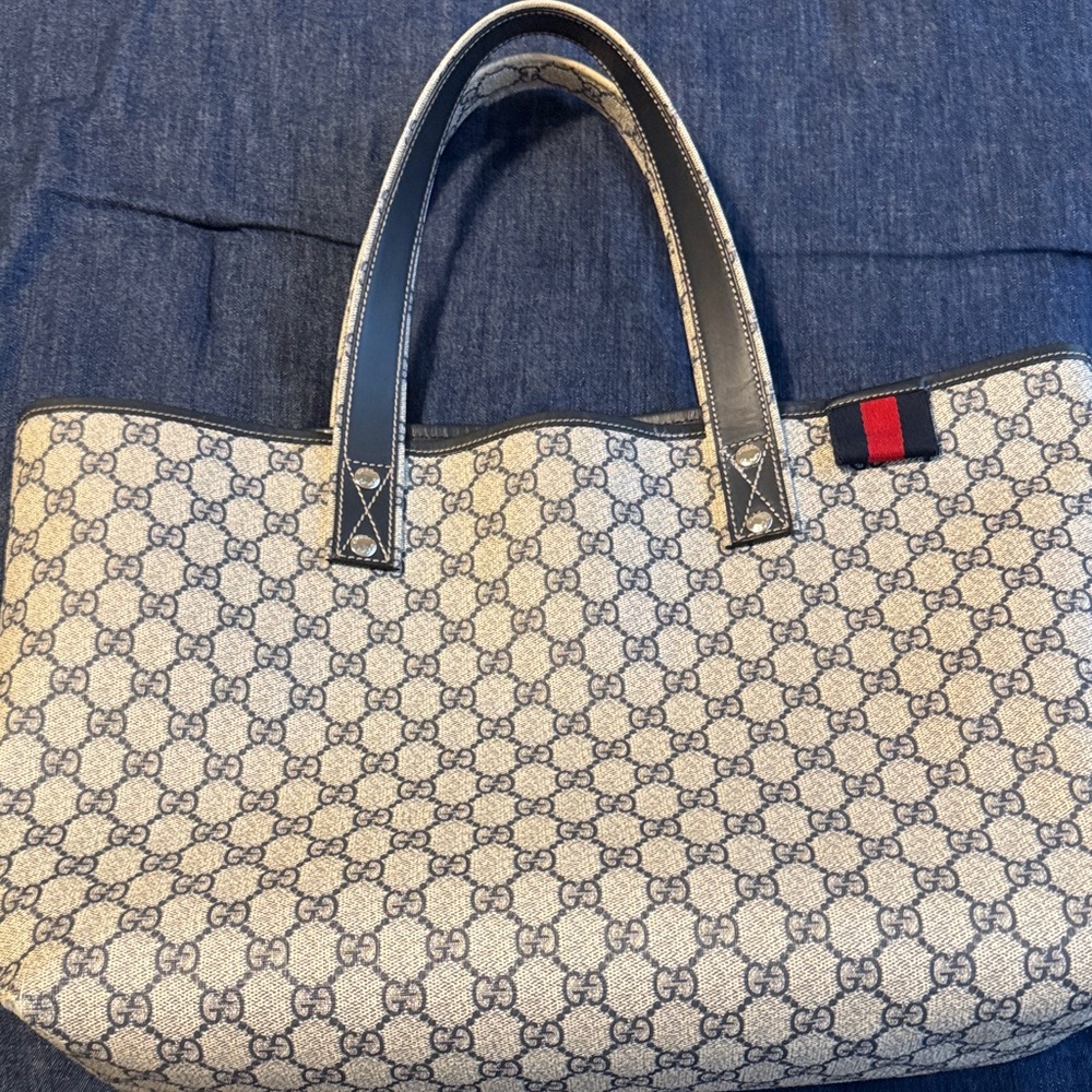 Gucci Beige GG Canvas Tote with Navy Handles and Red-Green Web Accent
